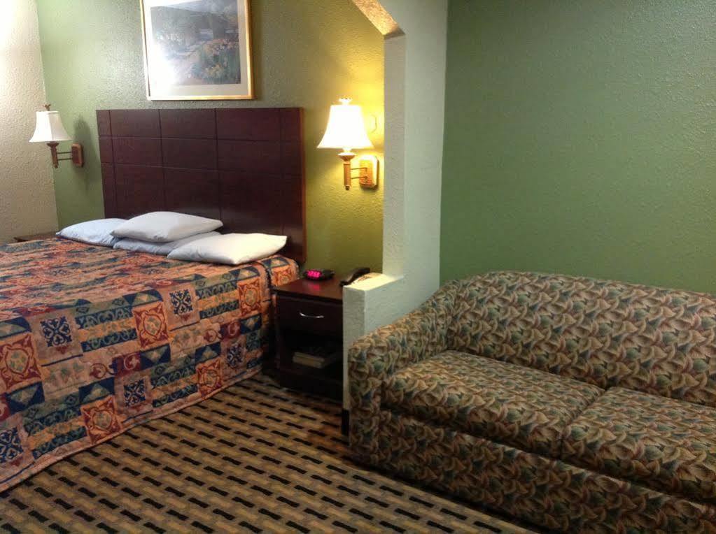 Express Inn Tomball Extérieur photo